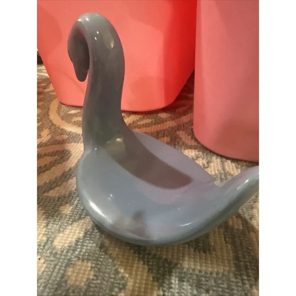 Vintage Nova Swan Ceramic Cloth Towel Soap Holder Cream‎ Blue Bath Decor Dish